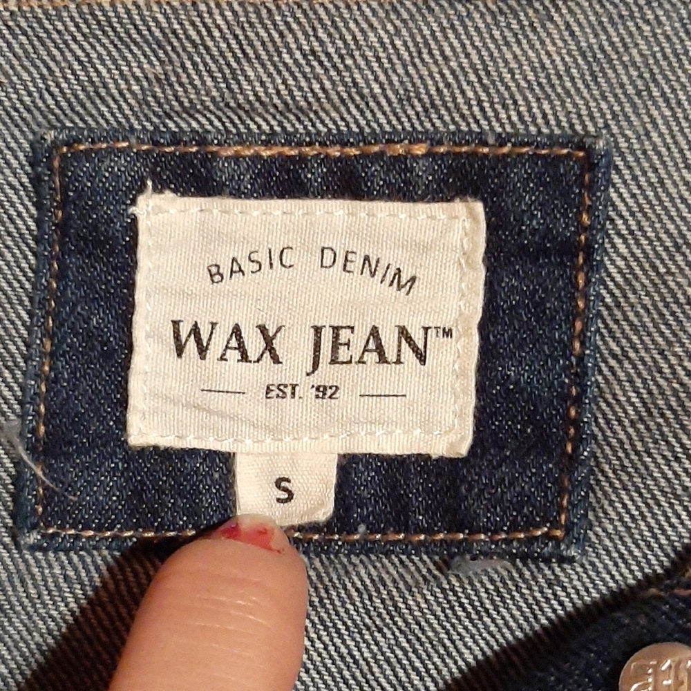 Jean jacket - Picture 3 of 10